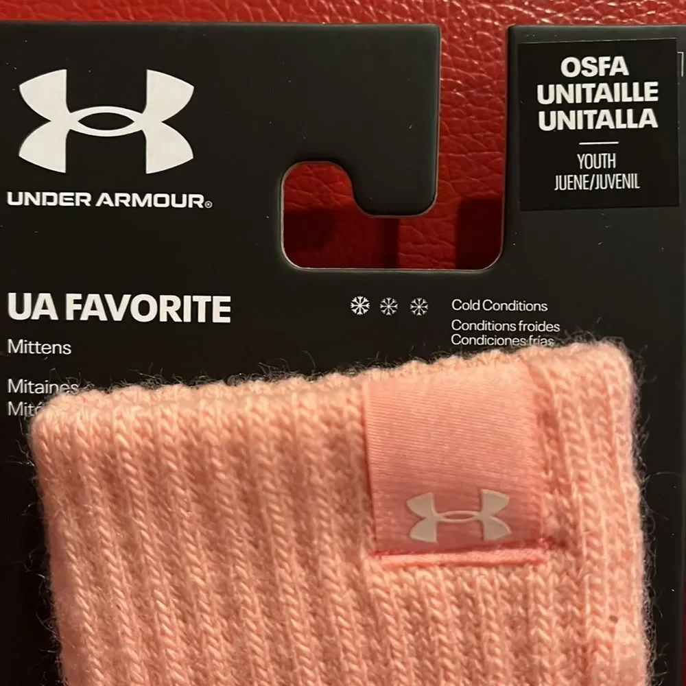 NWT Under Armour mittens